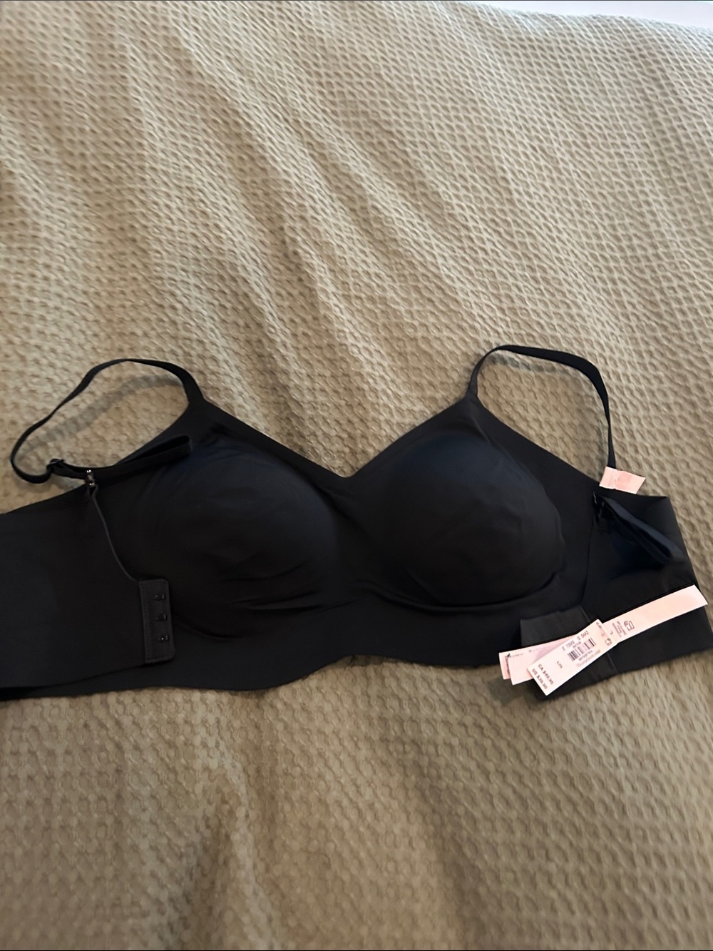 Victoria's Secret Black Lightly Lined Bra